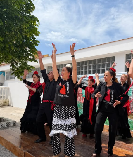 Equipo flamenco violeta Ruiz Granada